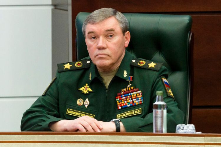 Gerasimov Xerson istiqamətində atəşkəs elan etdi