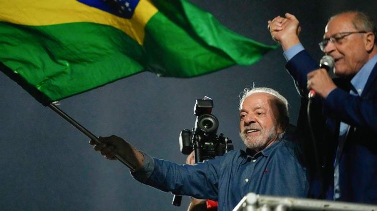 Avstriyalı siyasətçi: Braziliya seçkilərində Putin yenidən qalib gəldi