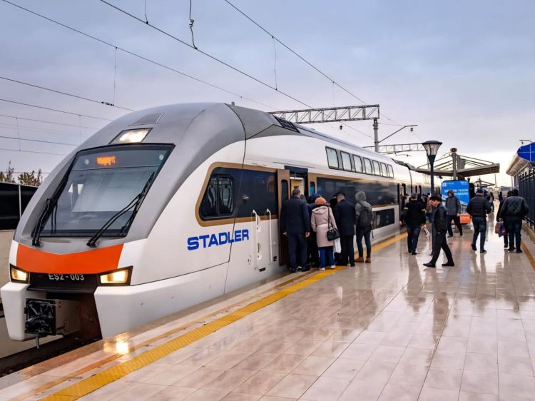 ADY bəzi istiqamətlərdə sərnişindaşımaları bərpa edir