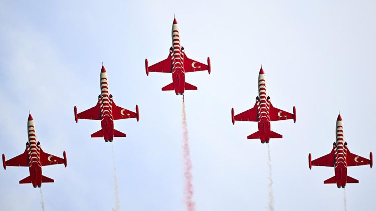"Türk Yıldızları" Ankarada məşq və bayram uçuşları keçirəcək