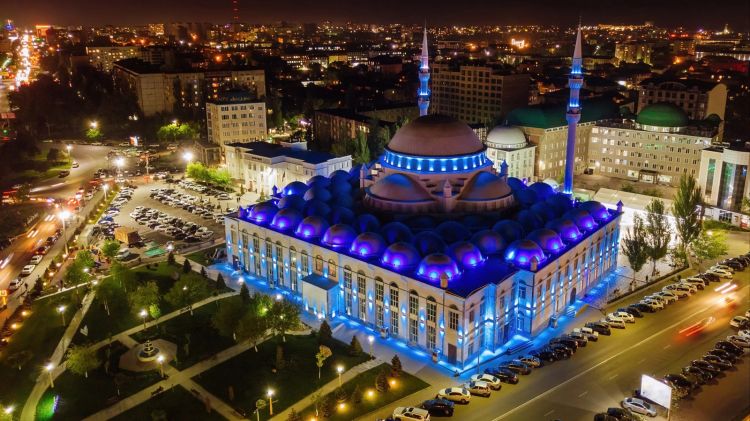 Mahaçqalanın statusu əhalisinin sayına görə dəyişə bilər