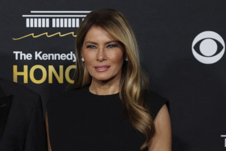 Melaniya Tramp Oleşkidəki atəşkəslə bağlı paylaşım etdi - FOTO 