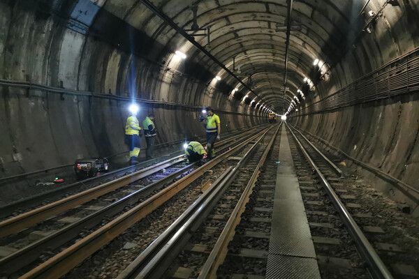 İspaniyada ard-arda dəmir yolu hadisələri: Qəzadan bir gün sonra qatar tuneldə qaldı