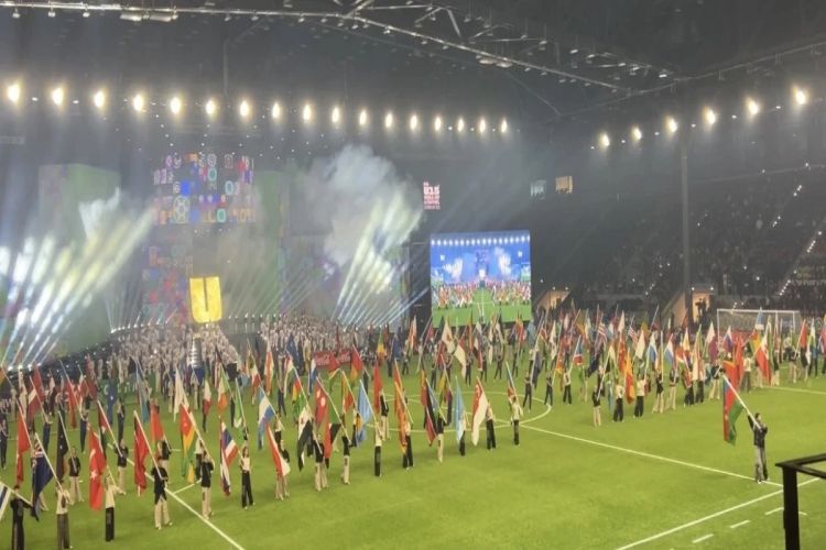 FIFA U-15 dünya çempionatının bağlanış mərasimi keçirilir