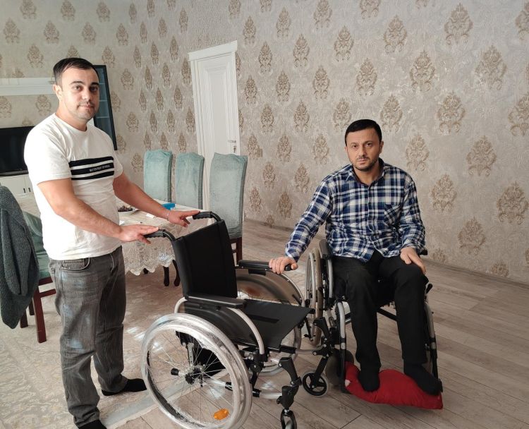Bu il daha 826 şəxsə reabilitasiya vasitələri təqdim edilib - FOTO 